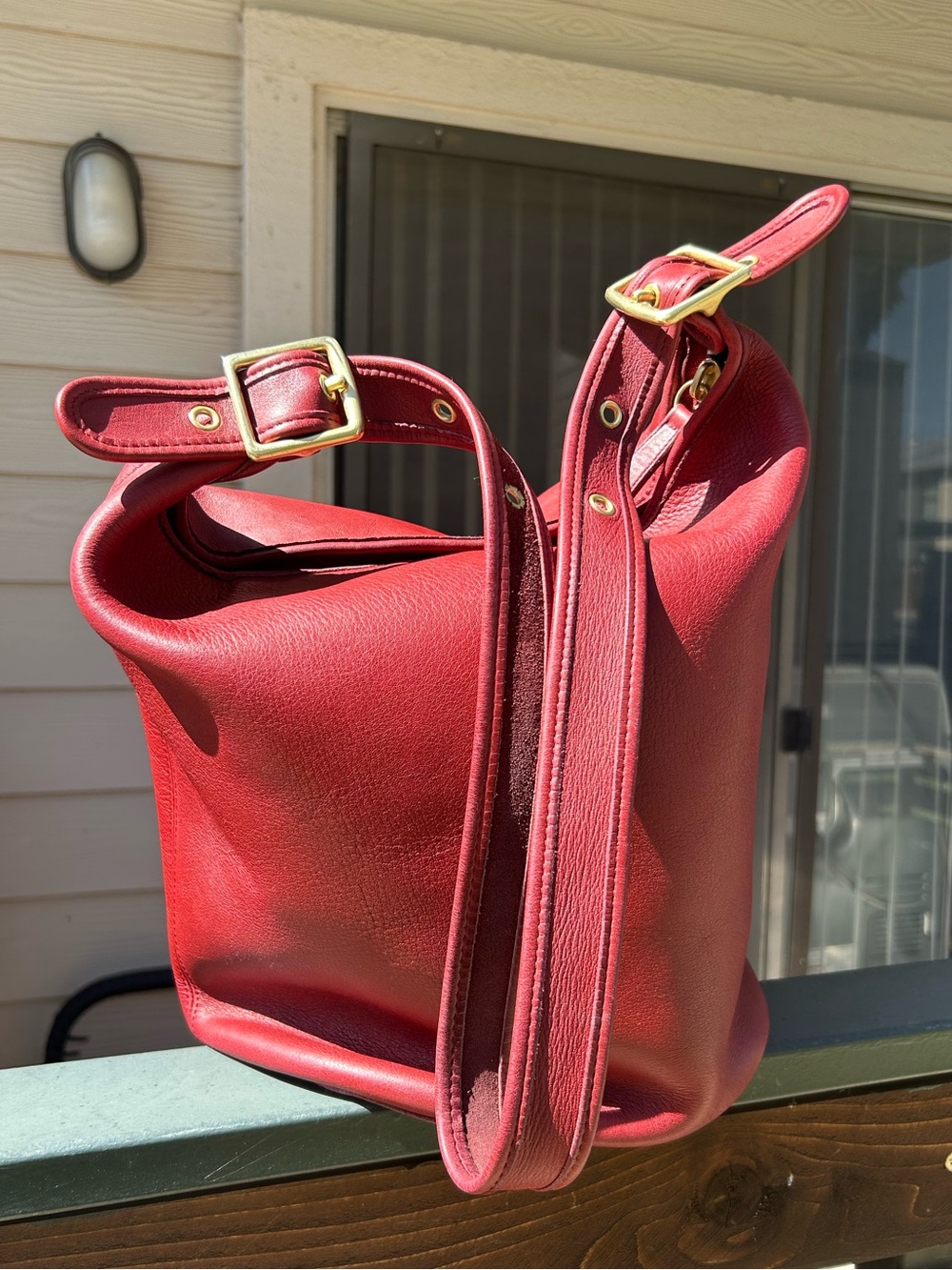 Vintage Coach Duffel Shoulder Bag 9085 XL Red Leather - Picture 3 of 16